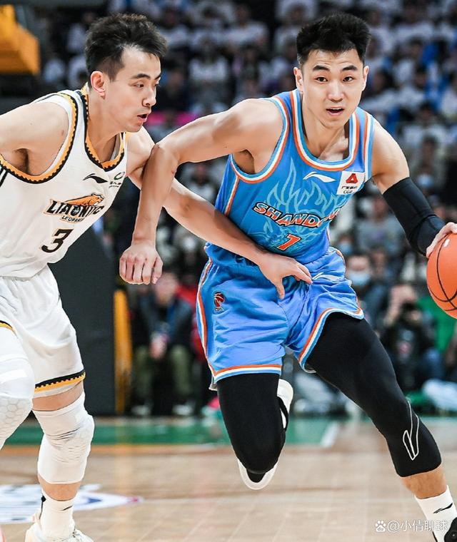 今晚CBA常规赛焦点战，丹佛掘金队长鼓劲，信心回归，临场指挥获称赞的简单介绍